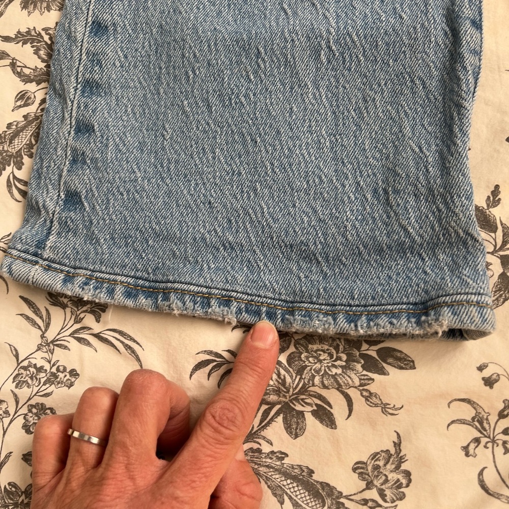 Levi's Ribcage Bootcut Jeans - Picture 8 of 9